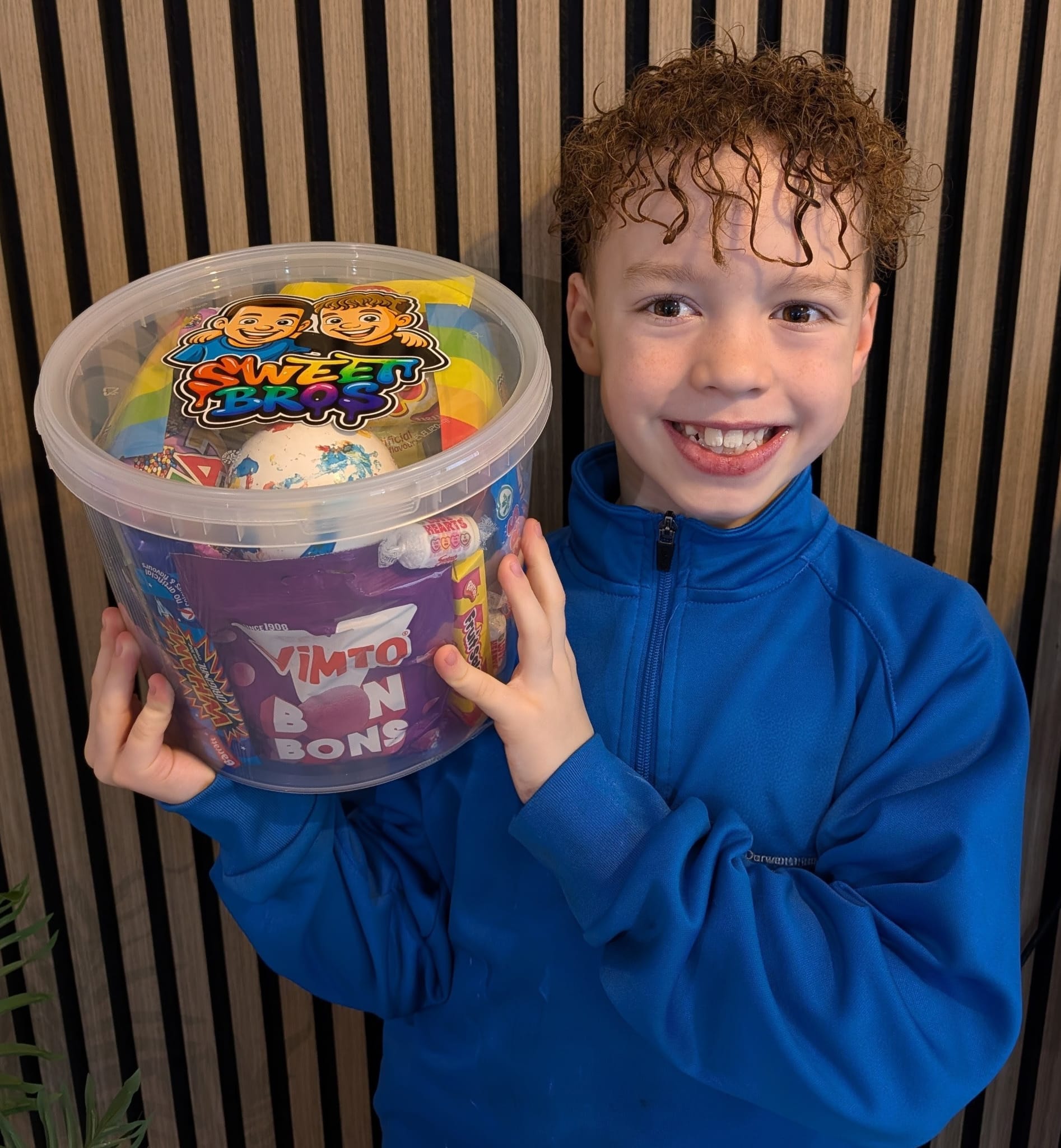 Retro Bucket